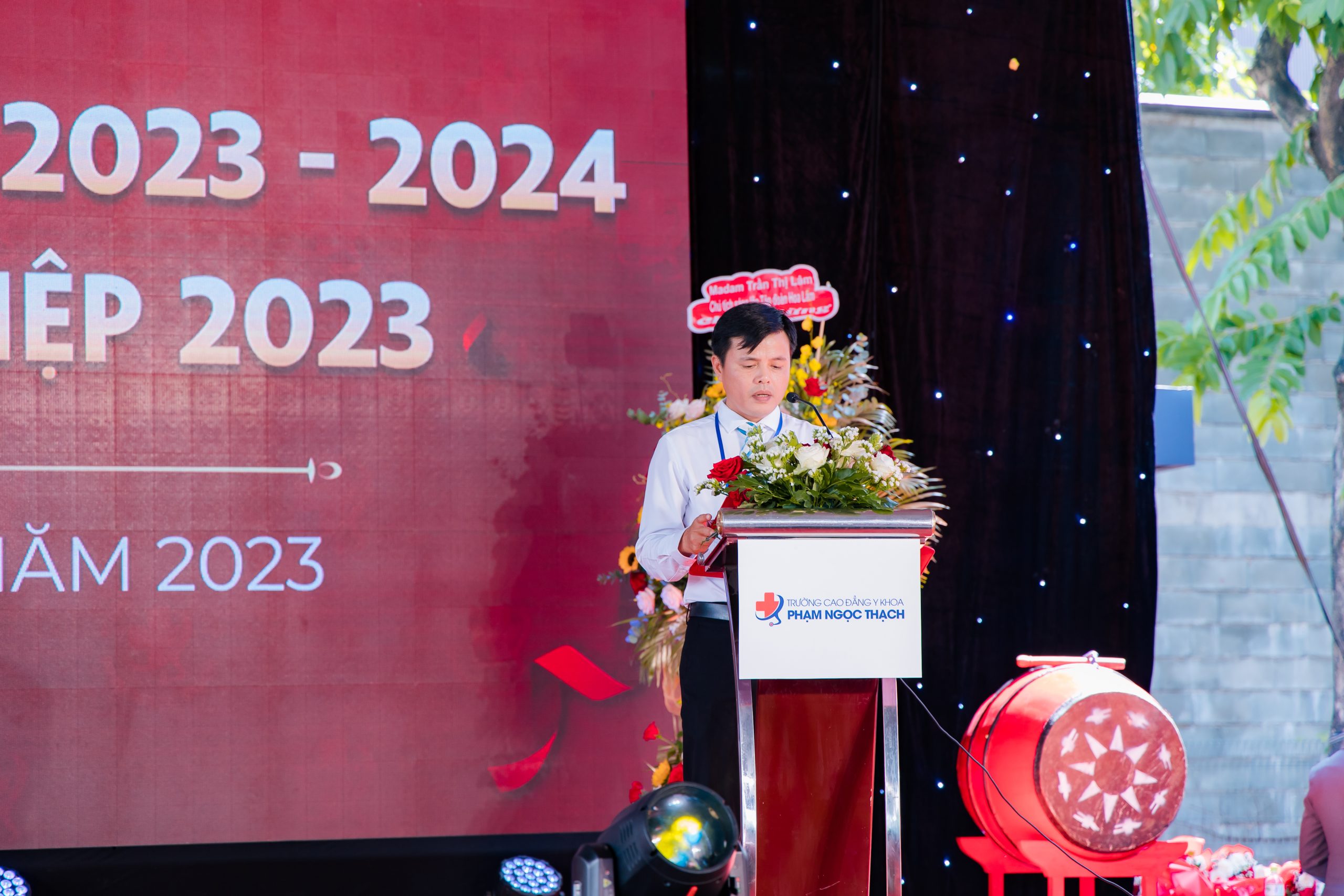 Thầy Nguyễn Thành Quân – Phó hiệu trưởng VX88 Esball - Top nhà cái uy tín Việt Nam 2025 công bố danh sách VX88 Esball - top nhà cái uy tín Việt Nam Link Trang Chủ Nhà Cái VX88.COM Tải App +100K Thủ khoa khóa 2020 – 2023