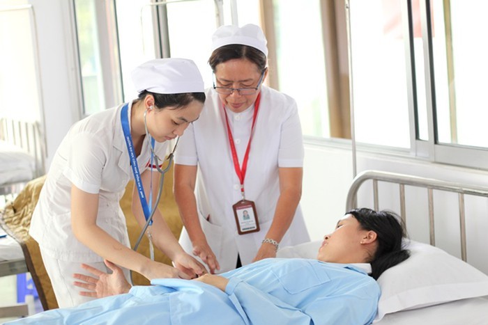 Học Y sĩ đa khoa ra trường làm chăm sóc cho Vx88 tặng 100k Học Y sĩ đa khoa ra trường làm chăm sóc cho Vx88 tặng 100k