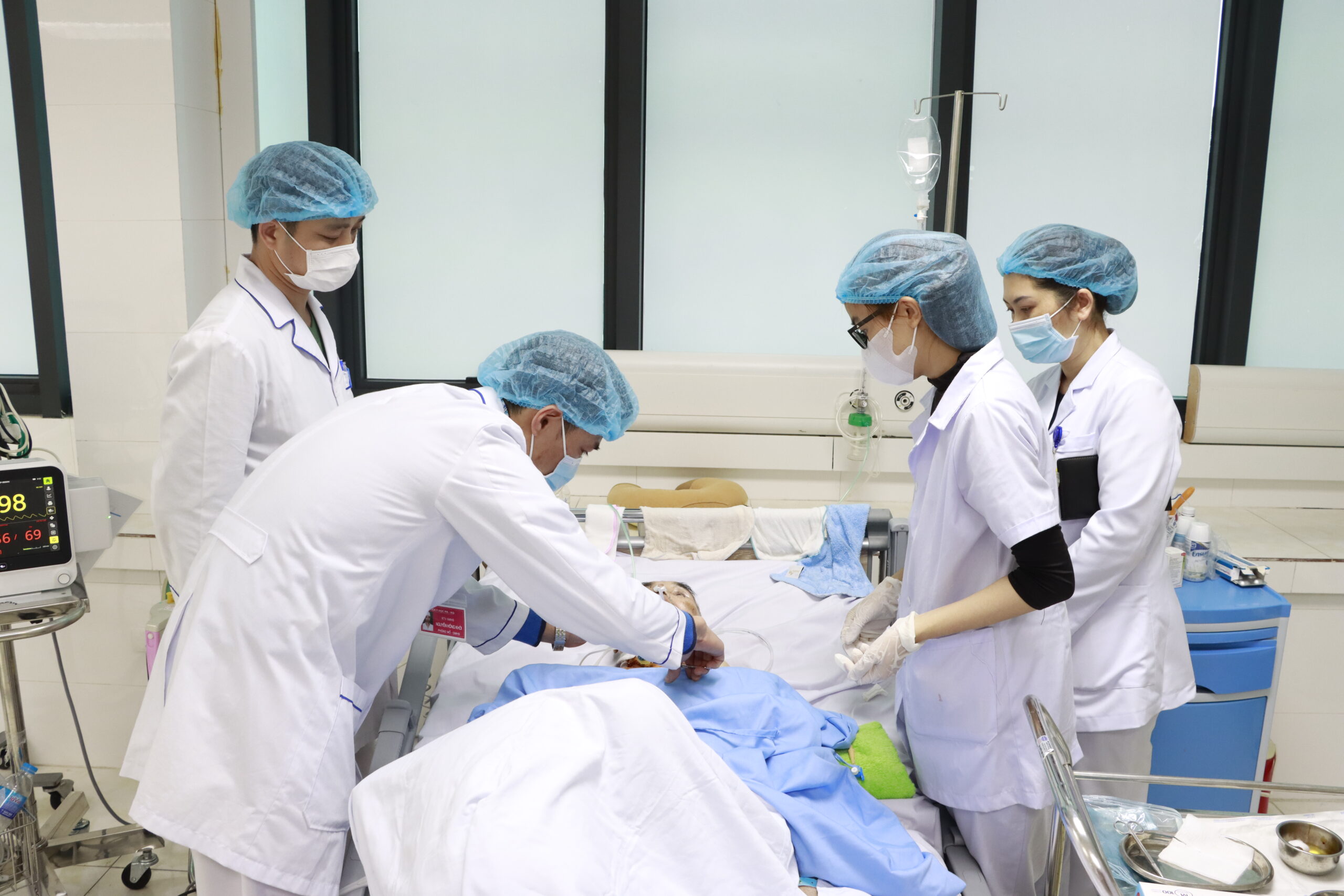 Học Y sĩ đa khoa sẽ làm công việc tại Vx88 tặng 100k Học Y sĩ đa khoa sẽ làm công việc tại Vx88 tặng 100k