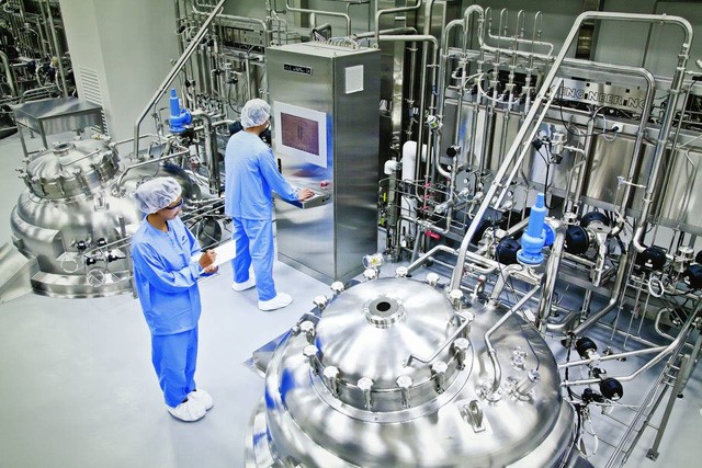Việc áp dụng GMP là yêu cầu quan trọng giúp các doanh nghiệp dược nâng cao năng lực sản xuất và đáp ứng tiêu chuẩn chất lượng quốc tế